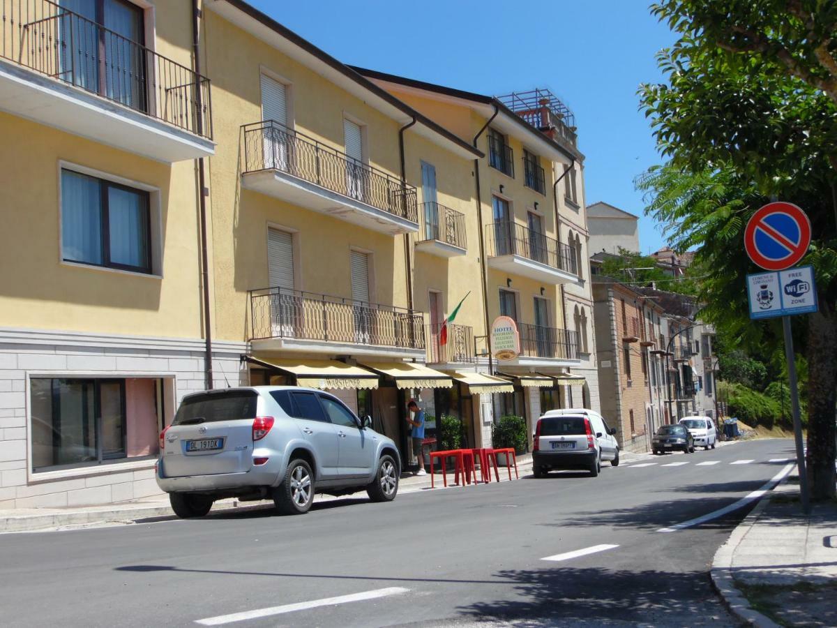 Hotel Coste Del Lago Limosano Exterior foto